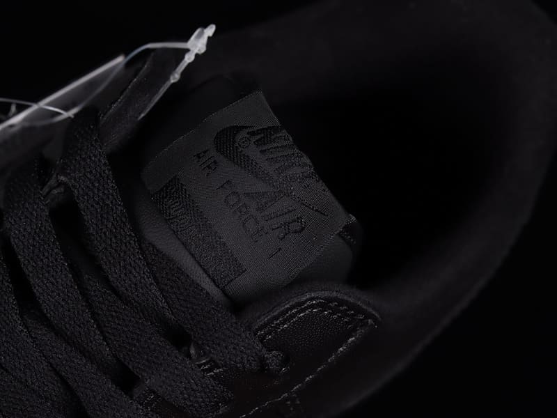 Air Force x Supreme Black