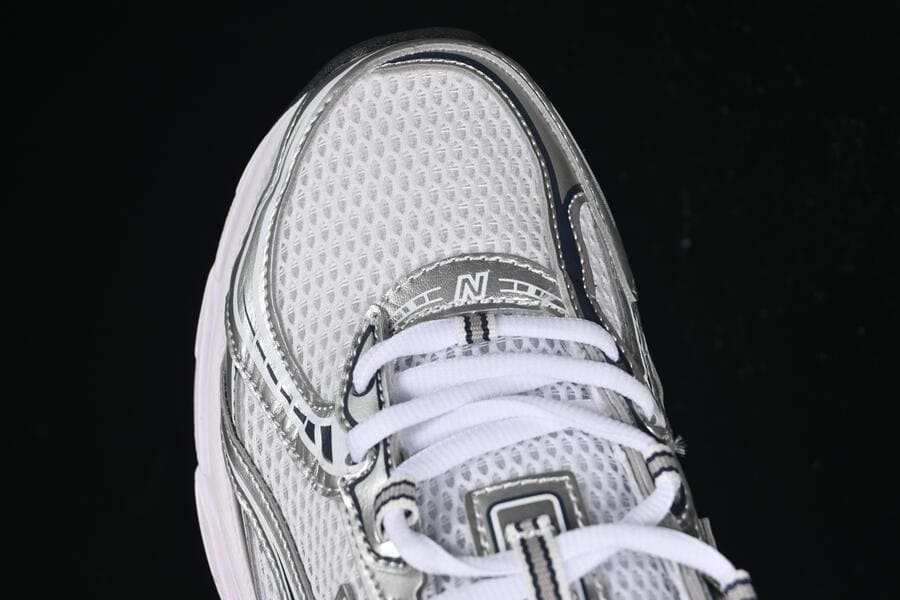 New Balance 740 White Silver Metallic