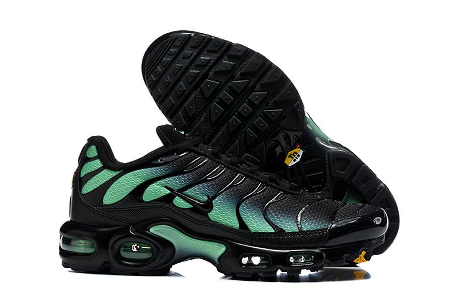 Air Max TN Plus Black Illusion Green