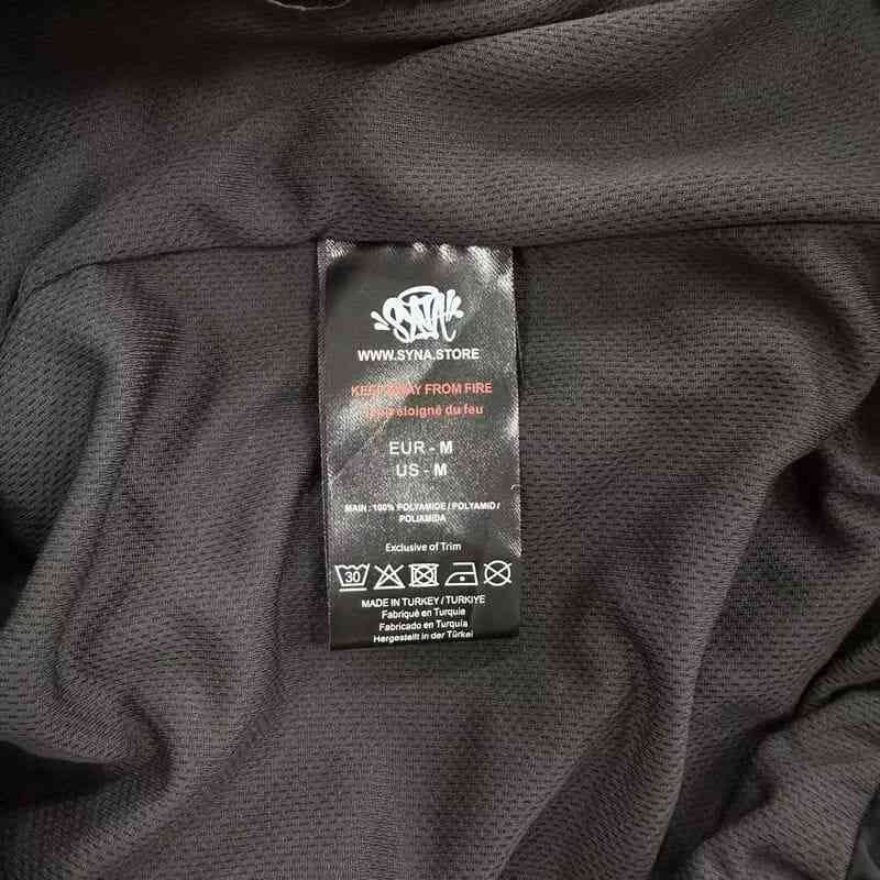 Conjunto Synaworld 'Syna Logo' Shell Black/Orange