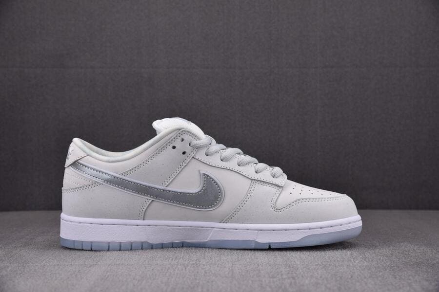 Concepts x Nike SB Dunk Low White Lobster