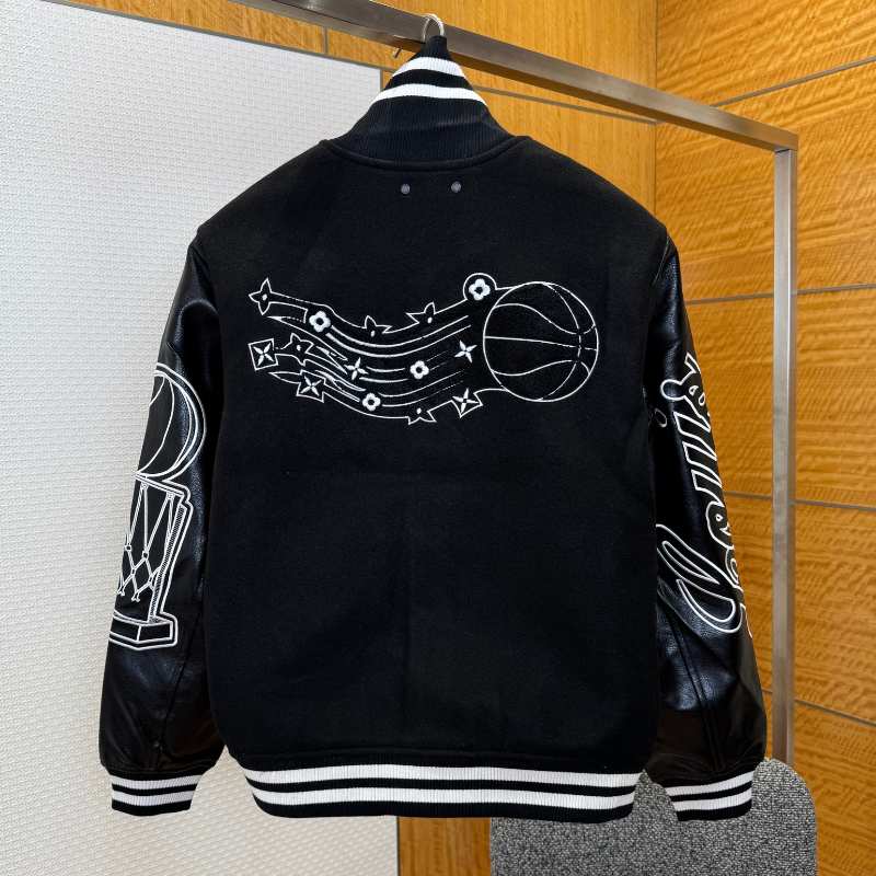 Jaqueta Louis Vuitton x NBA Leather Preta