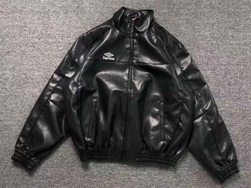 Jaqueta Supreme x Umbro Leather Track Black