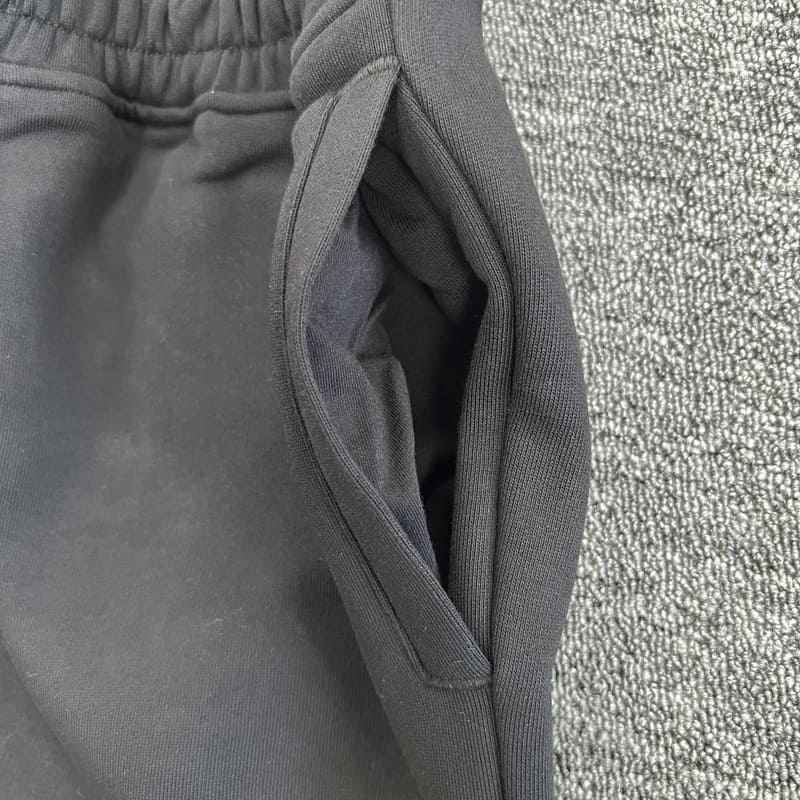 Conjunto Synaworld Logo Black Yellow