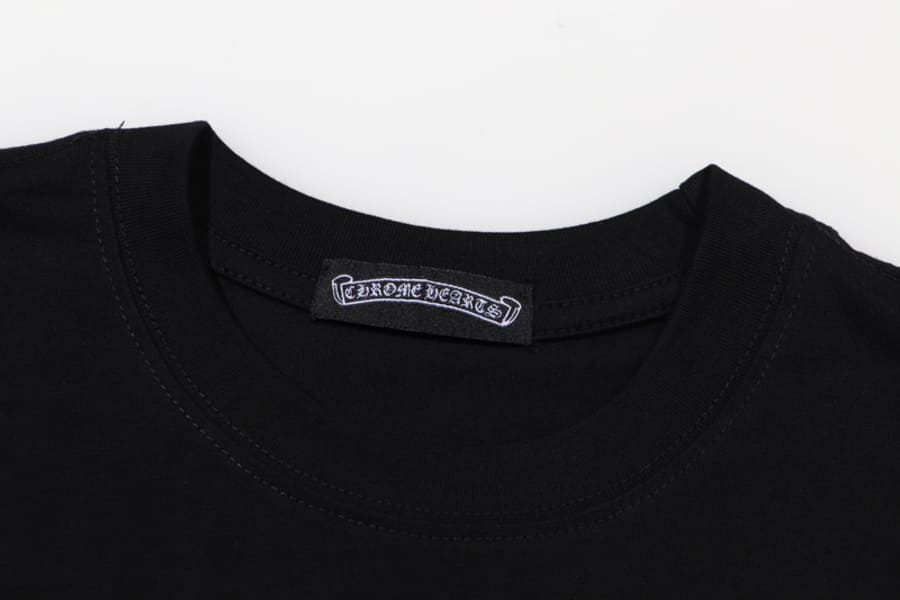 Camiseta Chrome Hearts Metal Cross