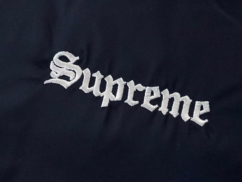 Jaqueta Supreme x Umbro Down Puffer Blue