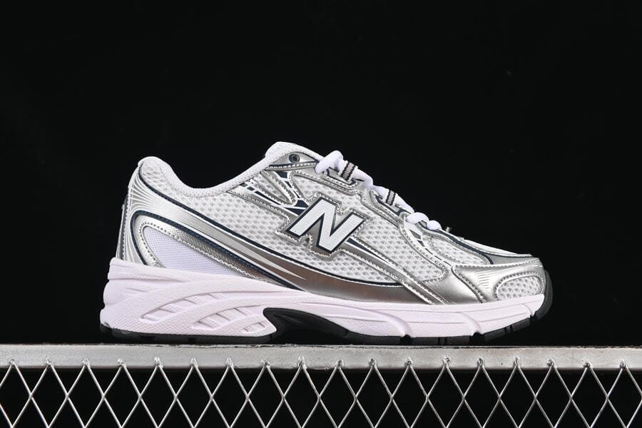 New Balance 740 White Silver Metallic