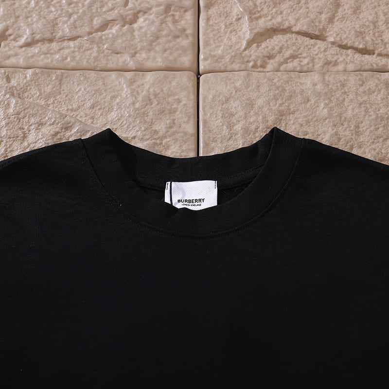 Camiseta Burberry Stretch Preta