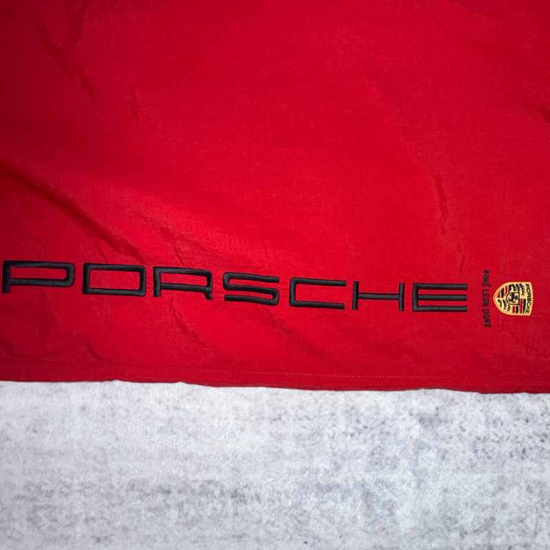 Conjunto Aimé Leon Dore x Porsche Nylon Track Red