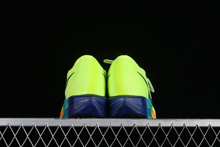 Nike ZoomX Vaporfly 3 Scream Green