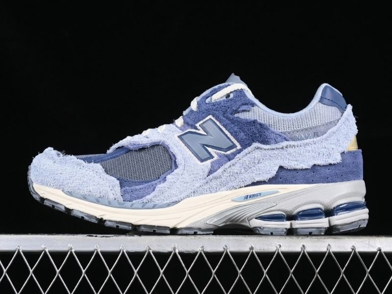 New Balance 2002R Protection Pack Light Arctic Grey Purple