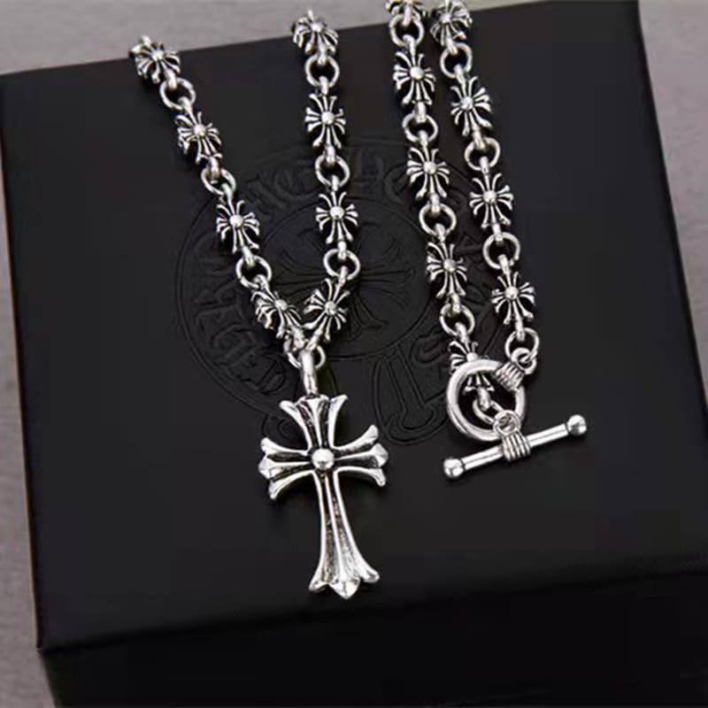 Colar Chrome Hearts Cross Pendant