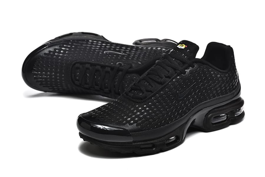Air Max Plus 7 Triple Black