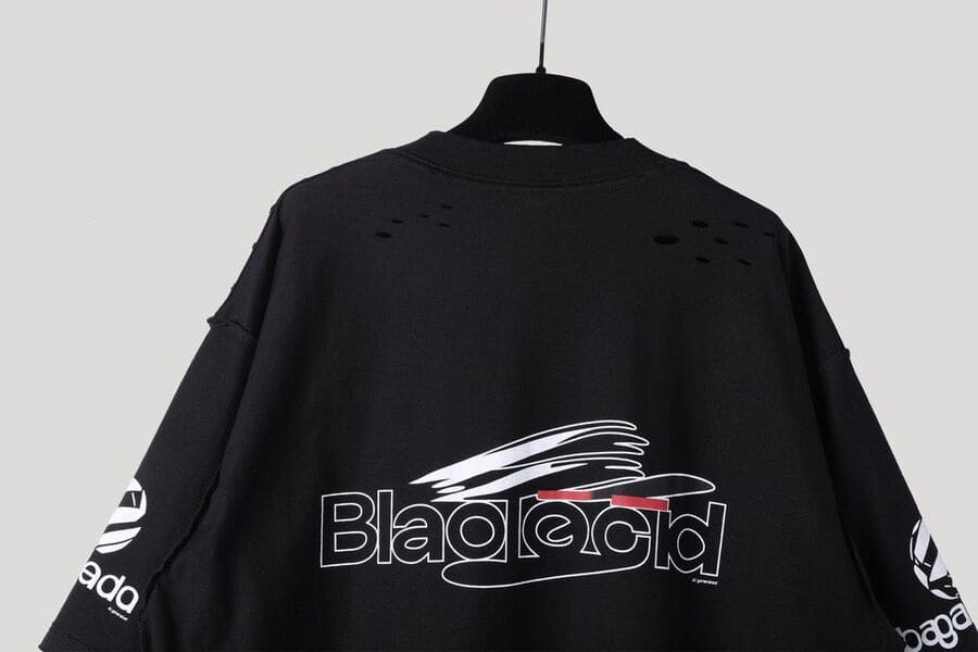 Camiseta Balenciaga AI Generated Fit Black