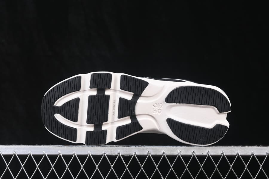 On Running Cloudsolo x Loewe Black Eggshell