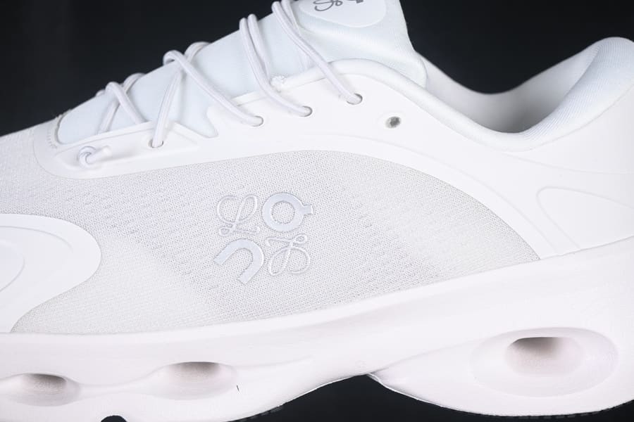 On Running Cloudsolo x Loewe White Light Grey