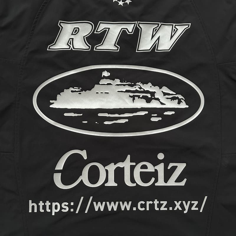Corteiz Sponsors Training Pullover Black