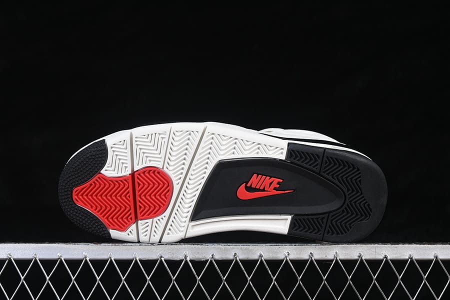 Air Jordan 4 OG Flight Club