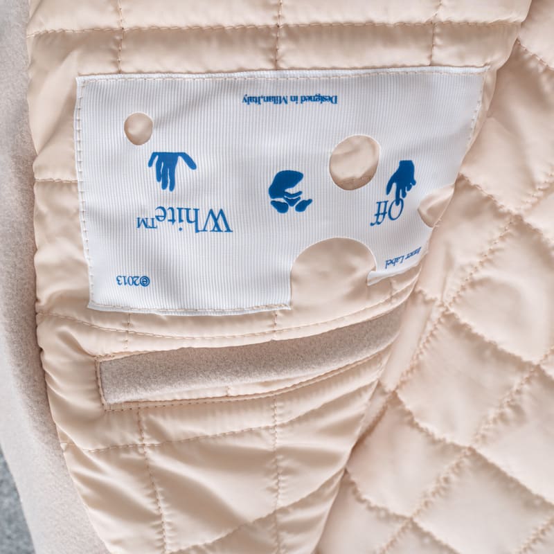 Pronta Entrega - Jaqueta Varsity Off-White x AC Milan