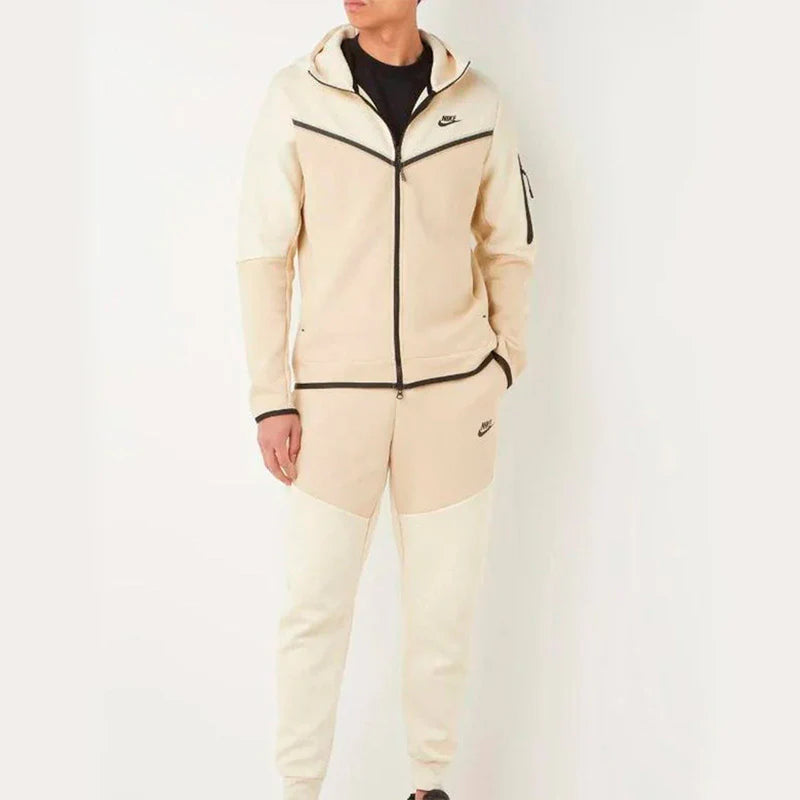 Conjunto Nike Tech Fleece Creme