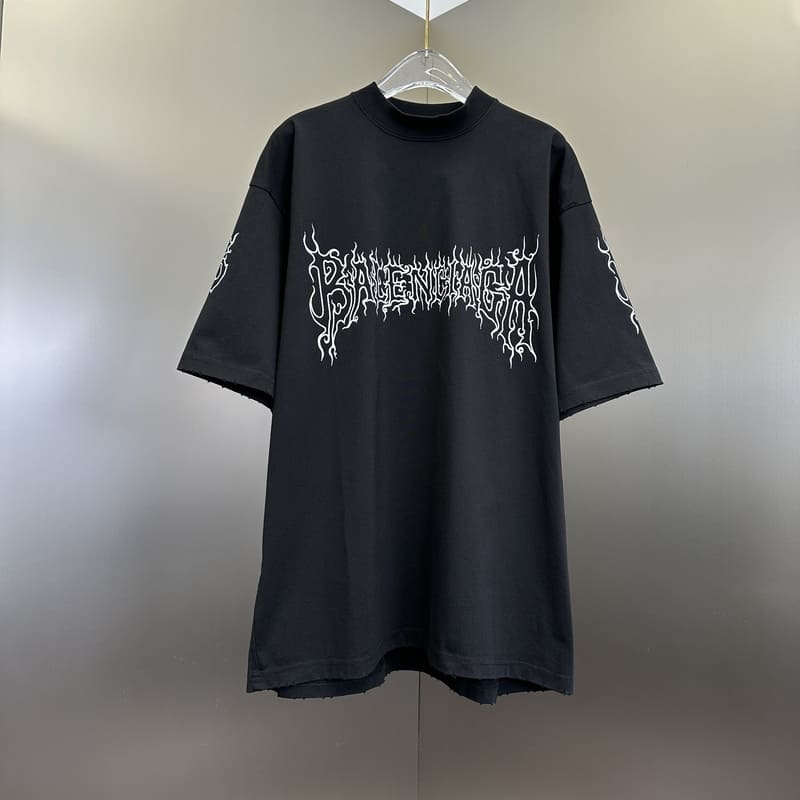 Camiseta Balenciaga Darkwave