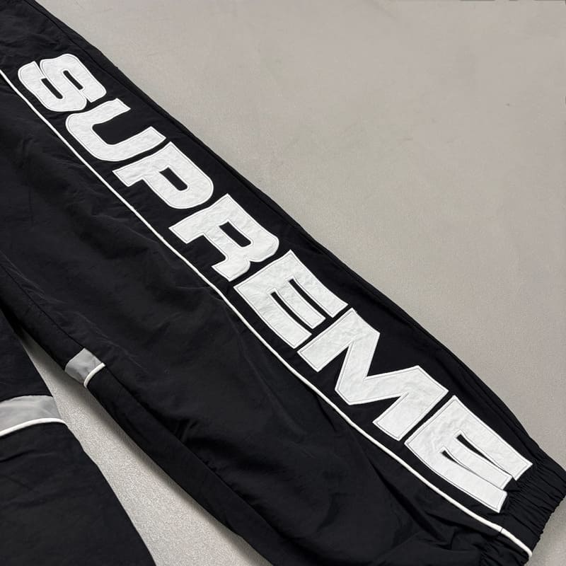 Conjunto Supreme S Paneled Track Preto