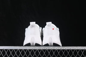 On Running Cloudsolo x Loewe White Light Grey