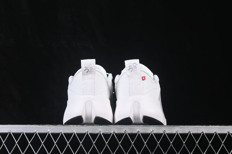 On Running Cloudsolo x Loewe White Light Grey