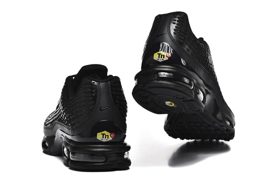 Air Max Plus 7 Triple Black