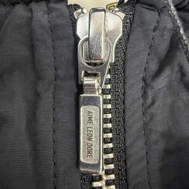 Conjunto Aimé Leon Dore x Porsche Nylon Track Black