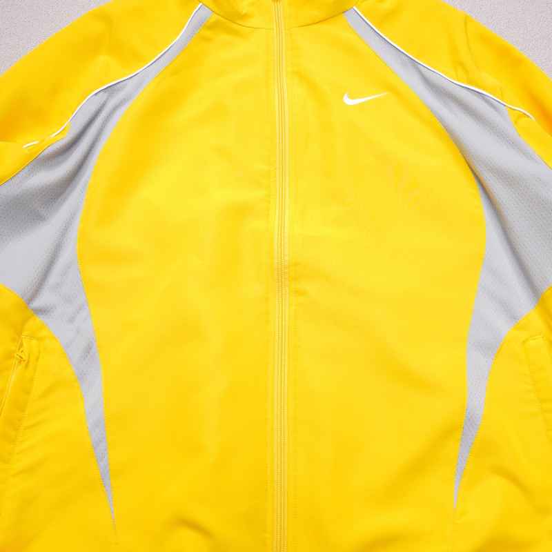 Jaqueta Supreme x Nike Track Yellow