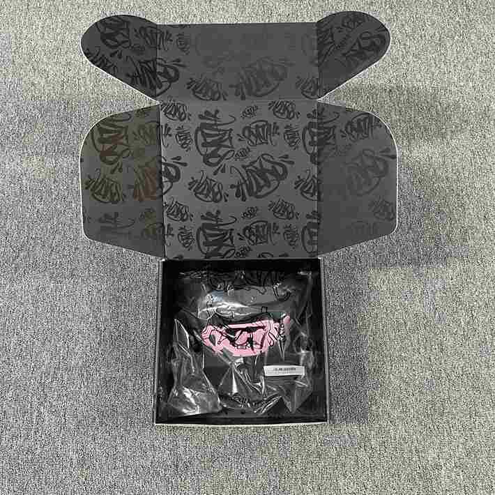 Boné Trucker SynaWorld Black/Pink