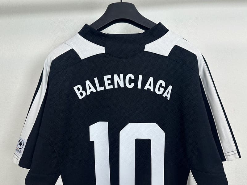 Camiseta Balenciaga Soccer T-Shirt 'BlackWhite'