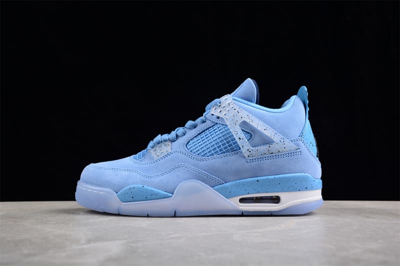 Air Jordan 4 Retro 'UNC' PE