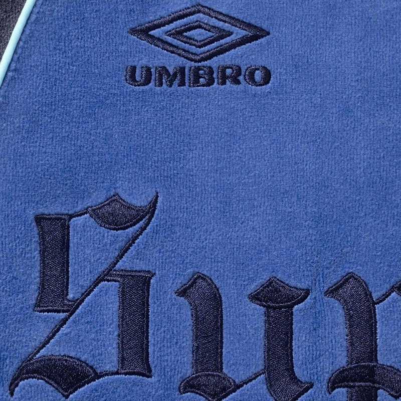 Conjunto Supreme x Umbro Velour Track Blue