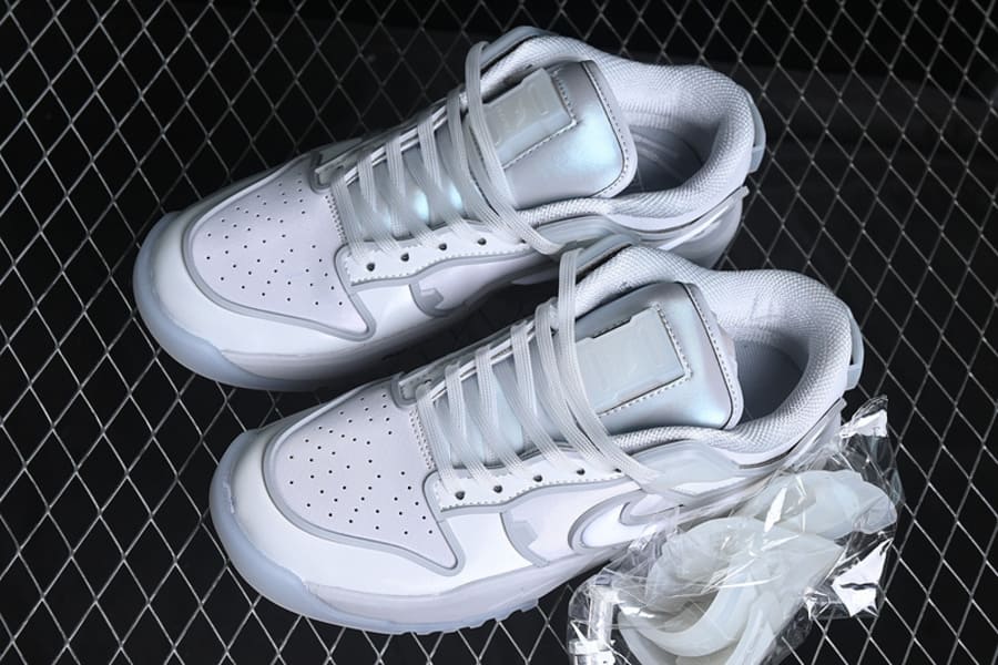 RTFKT x Nike Dunk Low Genesis Ghost