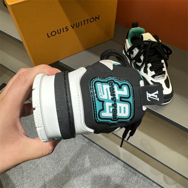 Louis Vuitton LV Skate Black Green