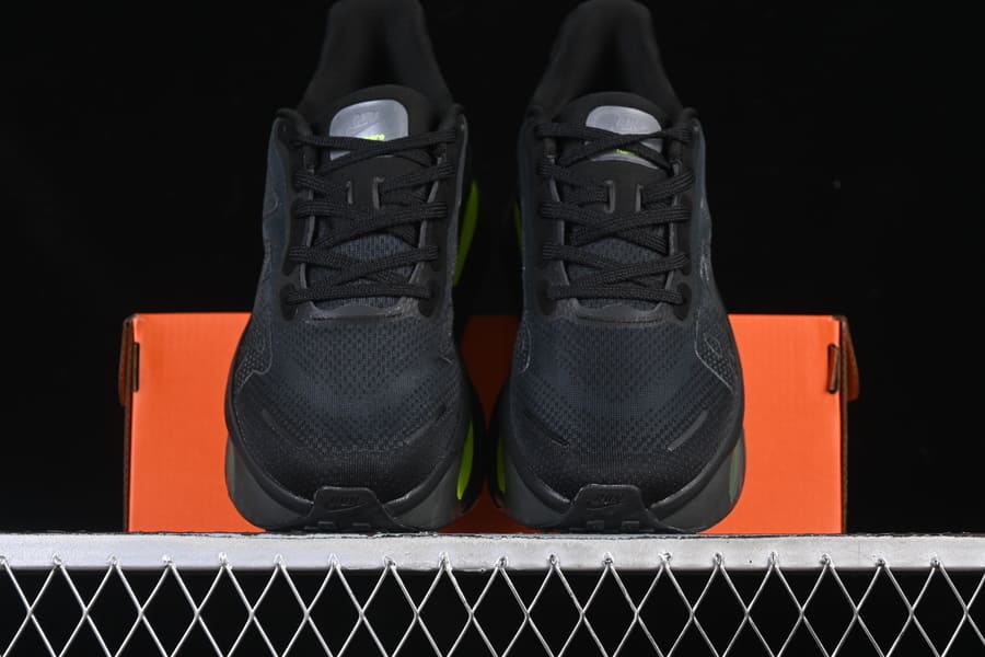 Nike Vomero Premium Black Volt