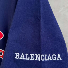 Camiseta Balenciaga Football V-neck Oversized Azul