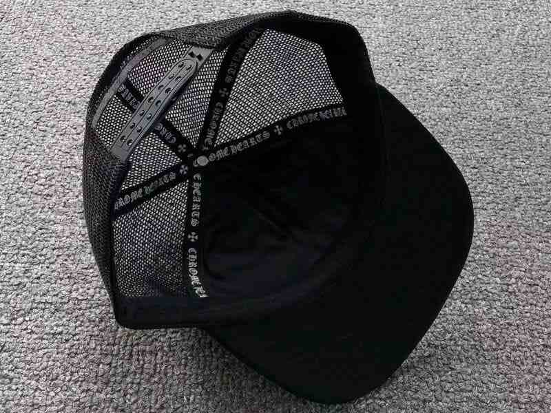 Boné Chrome Hearts Trucker Cemetery Preto/Branco