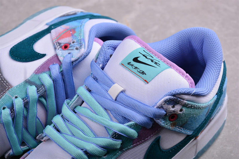 Nike SB Dunk Low Futura Laboratories Bleached Aqua