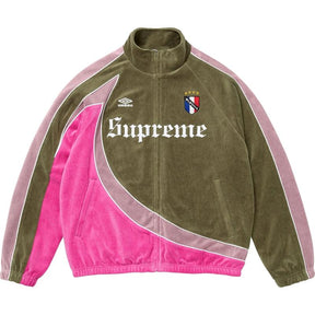 Conjunto Supreme x Umbro Velour Track Olive