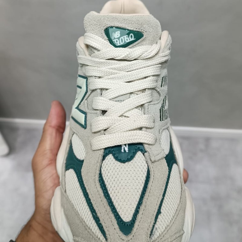 Pronta Entrega - New Balance 9060 Green Cream