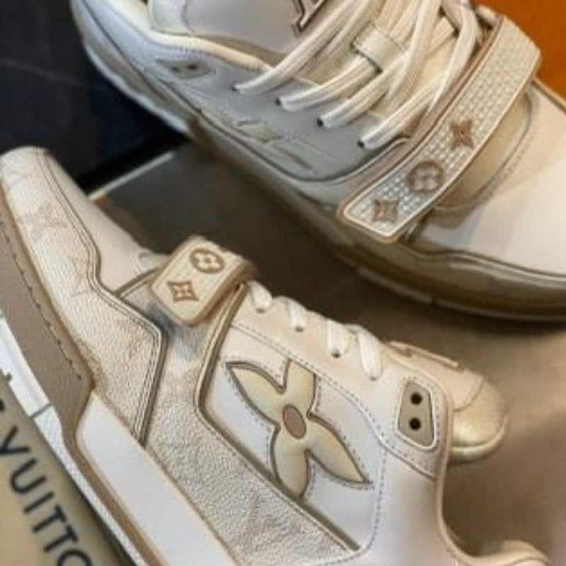 Louis Vuitton Trainer Monogram Beige