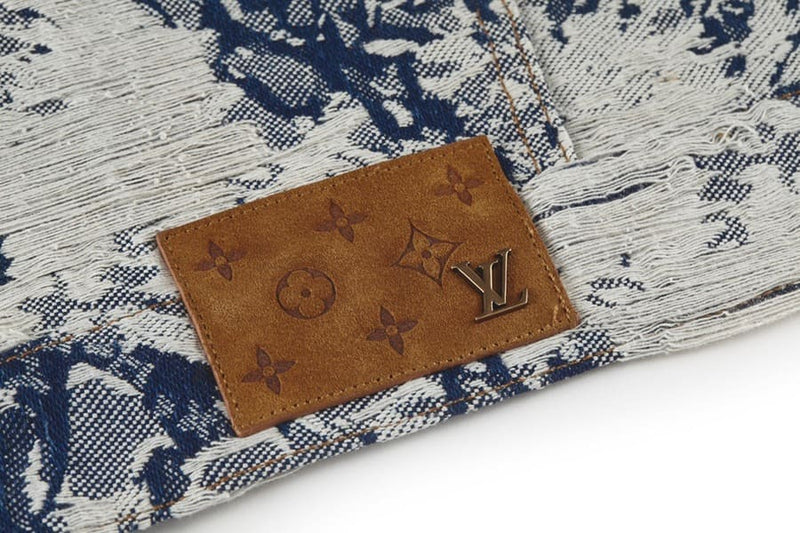 Jaqueta Louis Vuitton Distressed Floral Denim