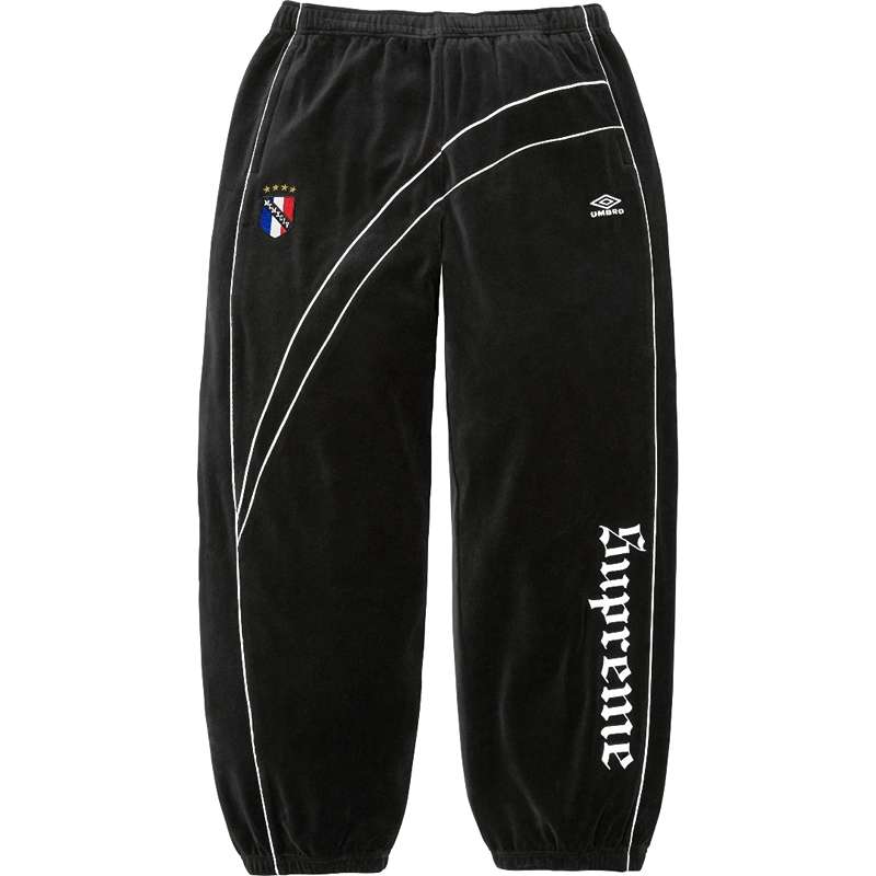 Conjunto Supreme x Umbro Velour Track Black