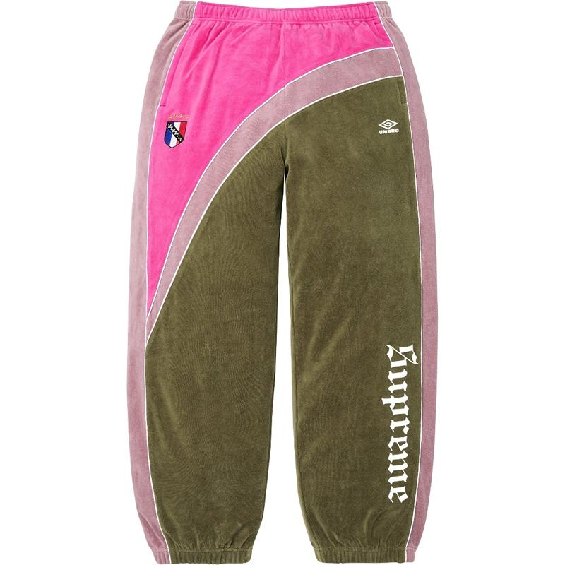 Conjunto Supreme x Umbro Velour Track Olive