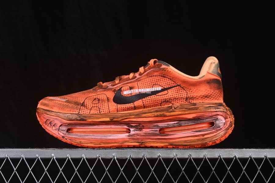 Melitta Baumeister x Nike Vomero Premium SP Total Orange Chalk