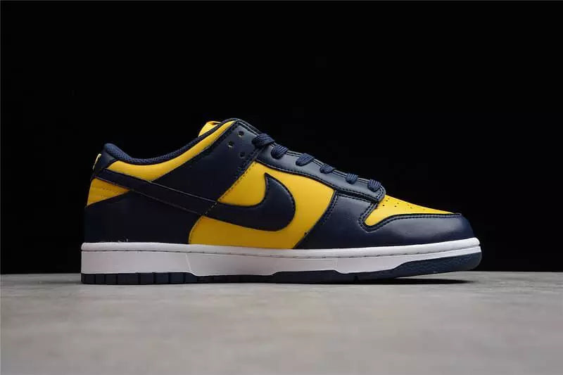 Nike SB Dunk Low Michigan