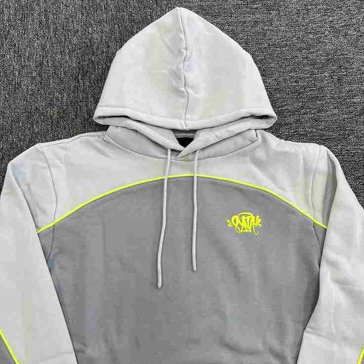 Conjunto Synaworld Pipe Hoodie & Shorts